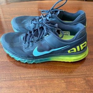 Men’s AIR MAX+ 2013

Armory NAVY/GAMMA BLUE-VOLT